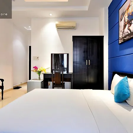 S79 Residences La Rosa Spa Alley 40 Bui Vien Street